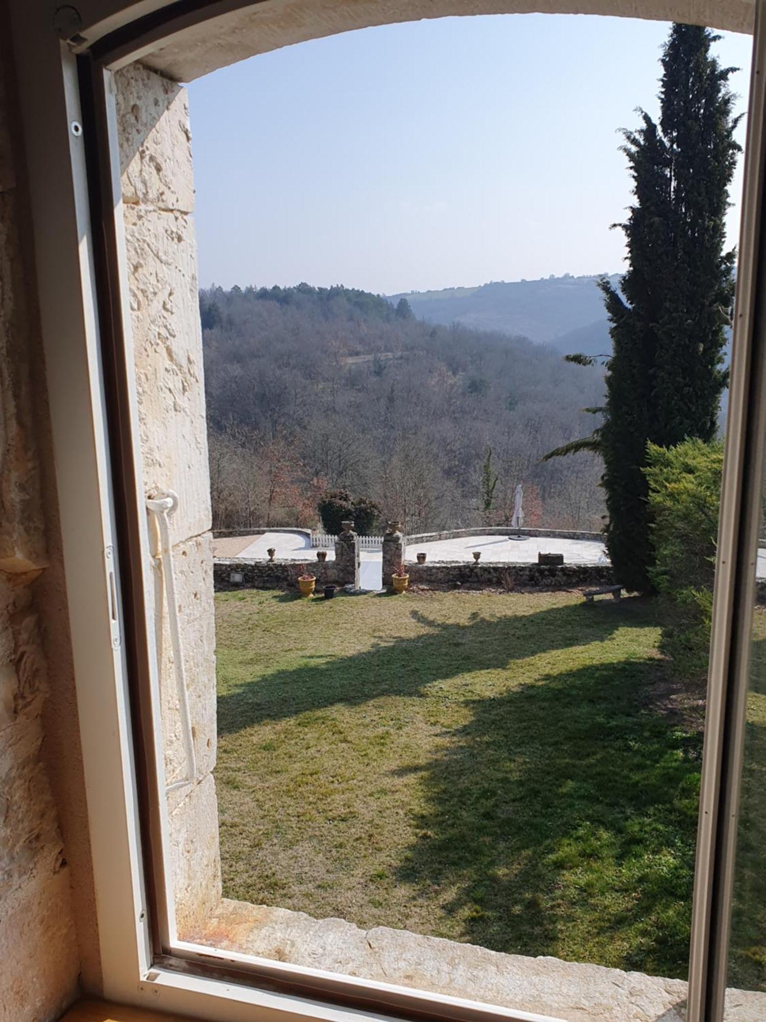 Les Pierres Lotoises - Chambre Dhotes Le Pigeonnier Reilhaguet Luaran gambar